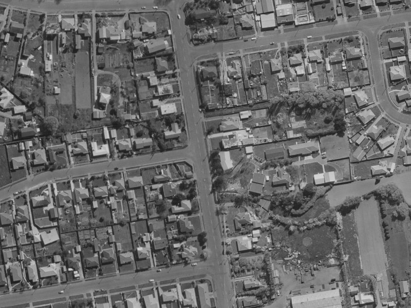 190 Gayhurst Road from the air, 1970-1974