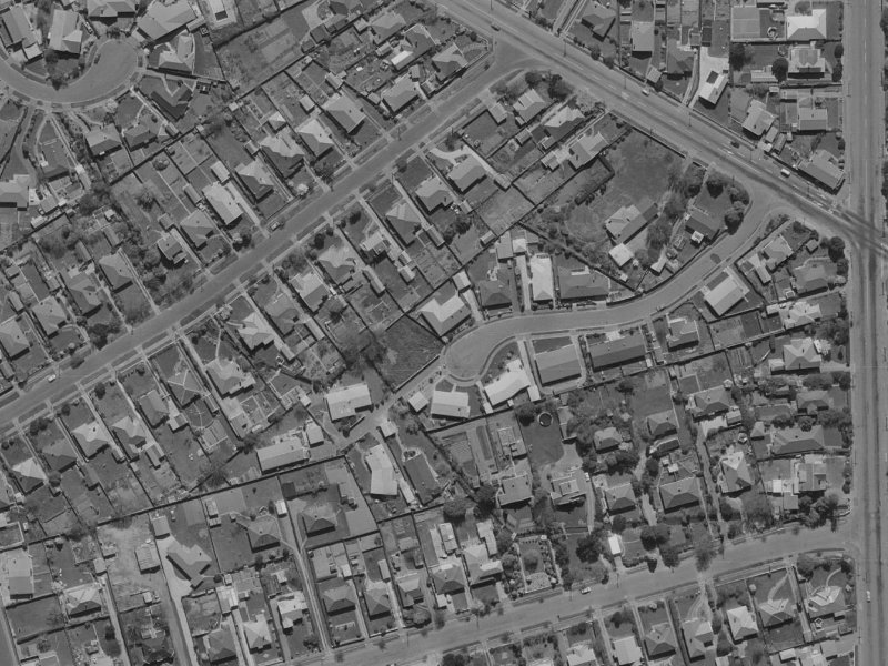12 Chislehurst Place from the air, 1970-1974
