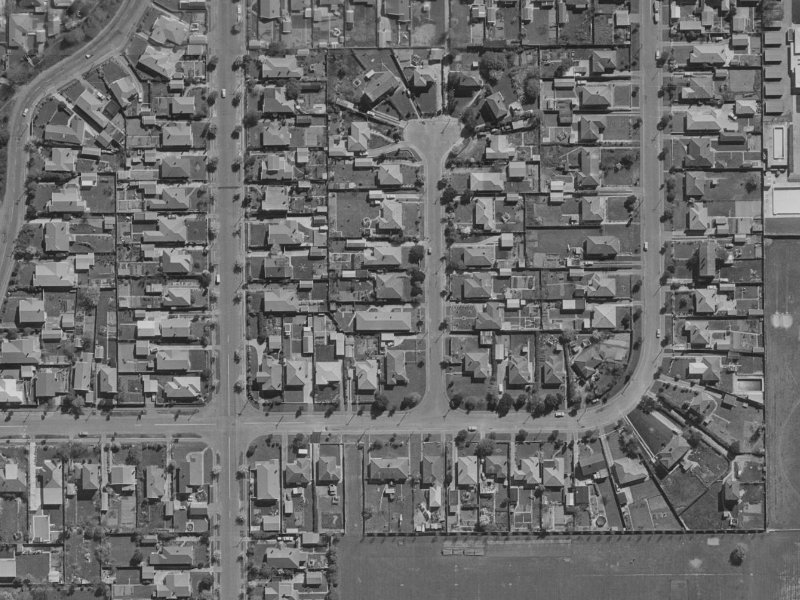 5 Cargill Place from the air, 1970-1974
