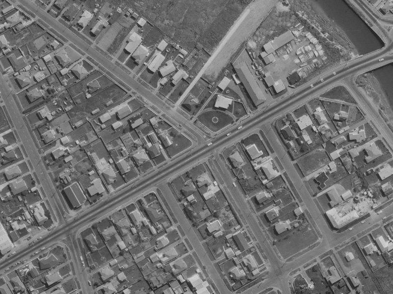 40 Waitaki Street from the air, 1970-1974