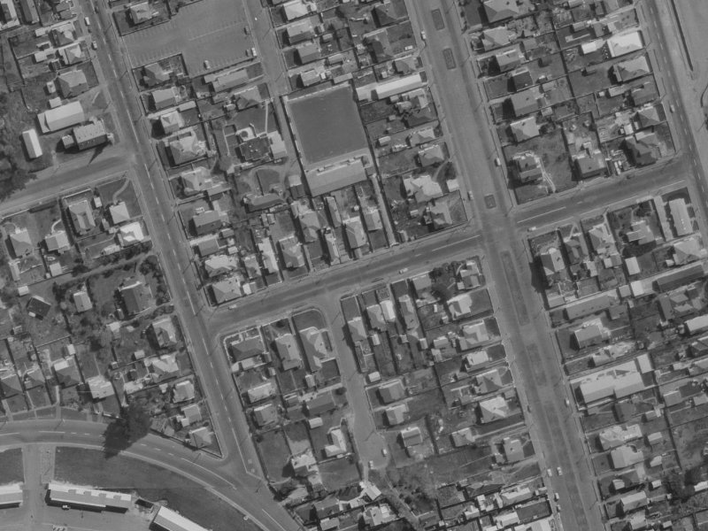 32 Hood Street from the air, 1970-1974