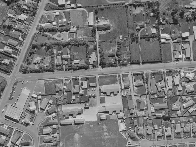43–45 Merrin Street from the air, 1970-1974