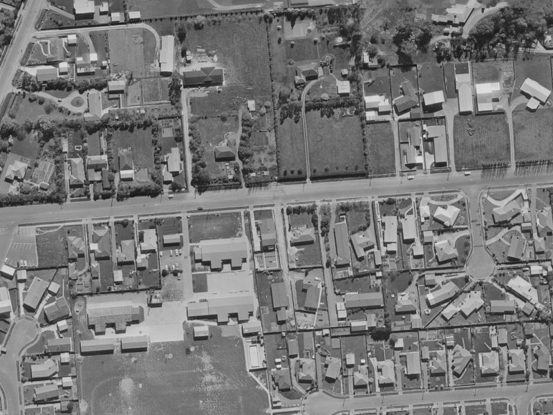 37 Merrin Street from the air, 1970-1974