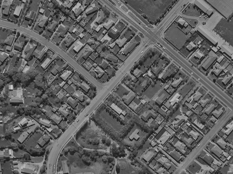 60 Greers Road from the air, 1970-1974