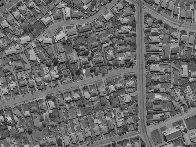 5 Taylors Avenue from the air, 1970-1974