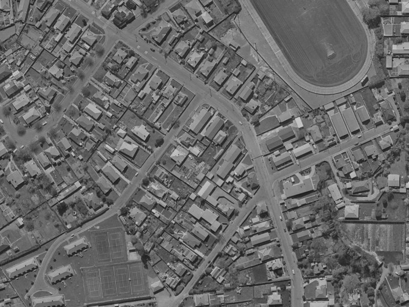 80 Dover Street from the air, 1970-1974