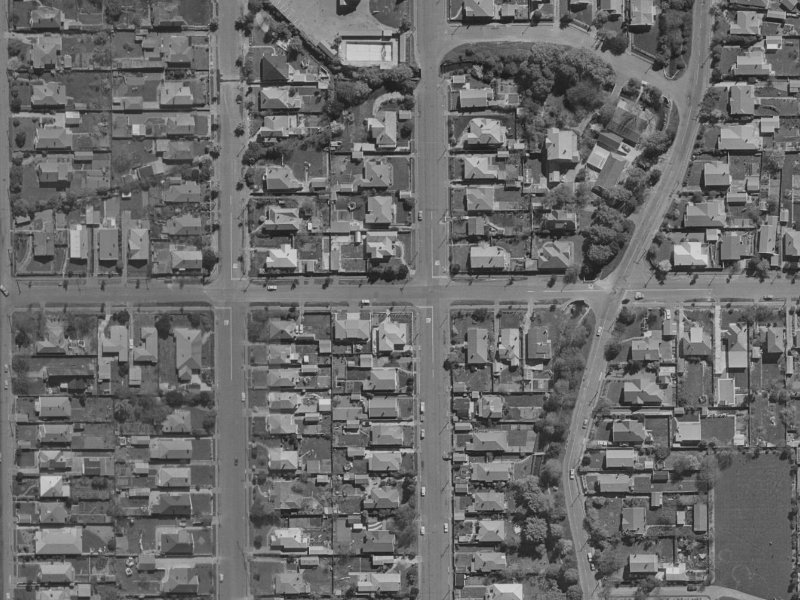 136 Slater Street from the air, 1970-1974