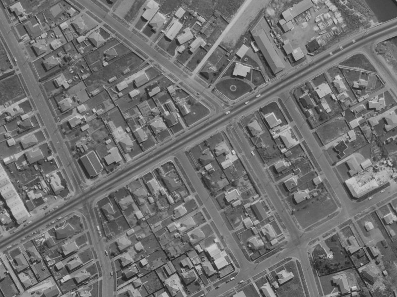652 Pages Road from the air, 1970-1974