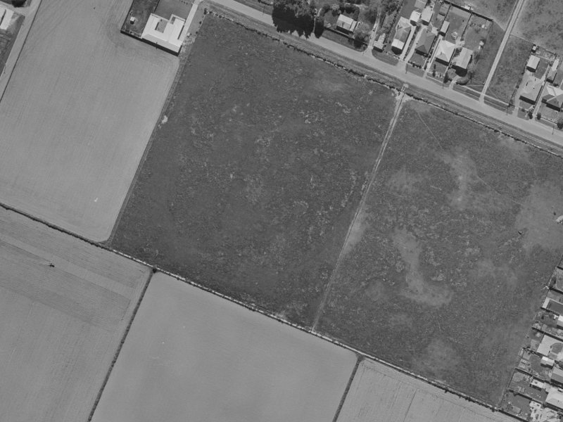 29 Inglewood Place from the air, 1970-1974