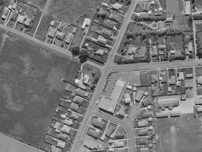 61 Merrin Street from the air, 1970-1974