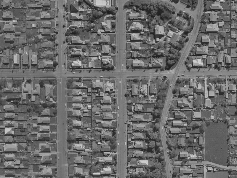 32 Warden Street from the air, 1970-1974