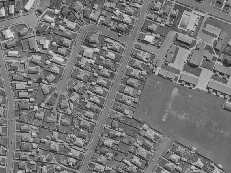 16 Pembroke Street from the air, 1970-1974