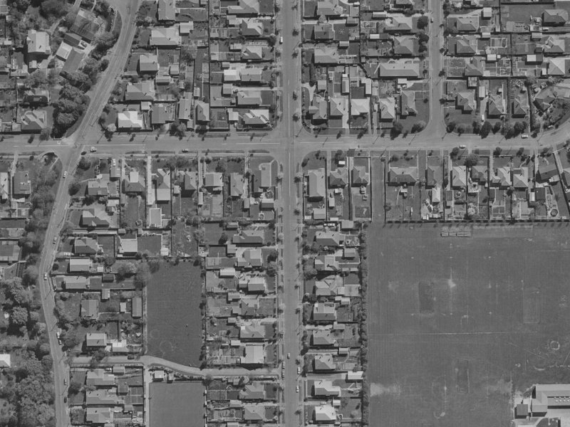 147 Petrie Street from the air, 1970-1974