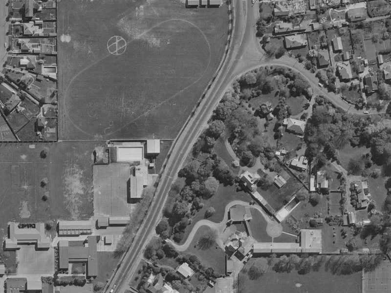 136R North Parade from the air, 1970-1974
