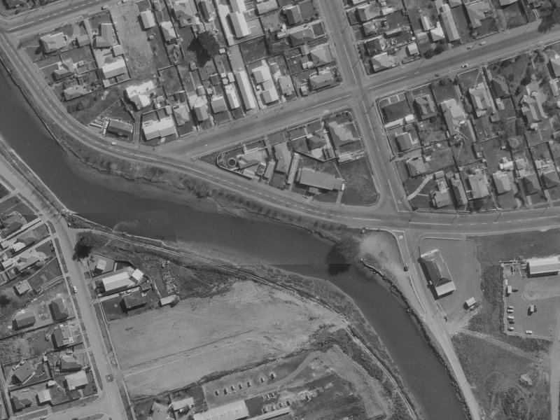 33-63 Owles Terrace from the air, 1970-1974