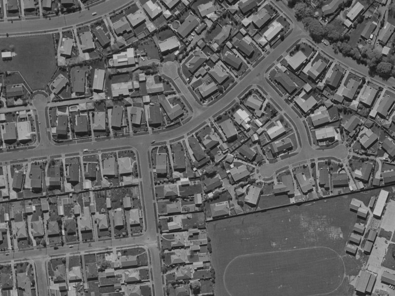 1/19 Raxworthy Street from the air, 1970-1974