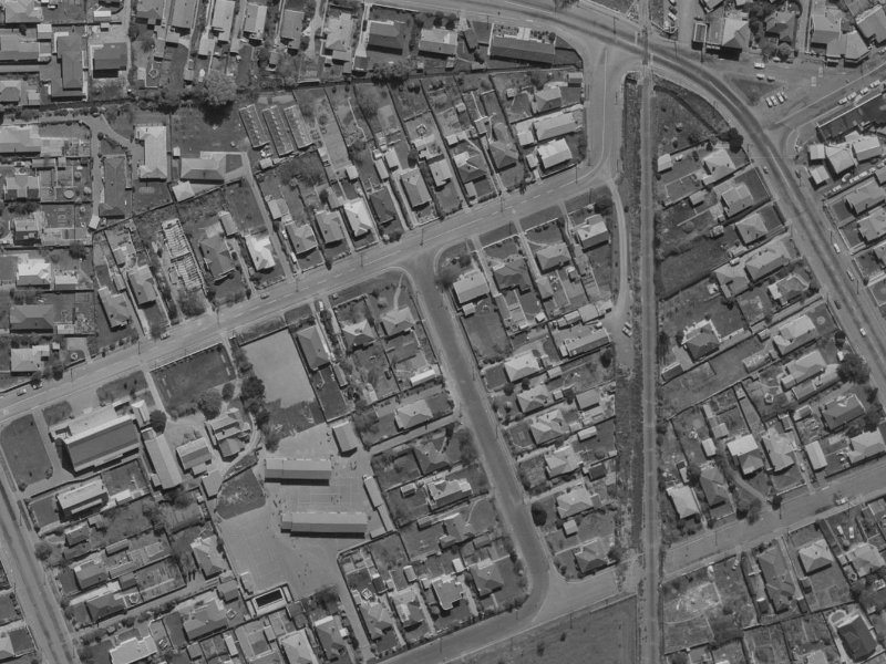 15 Orkney Street from the air, 1970-1974
