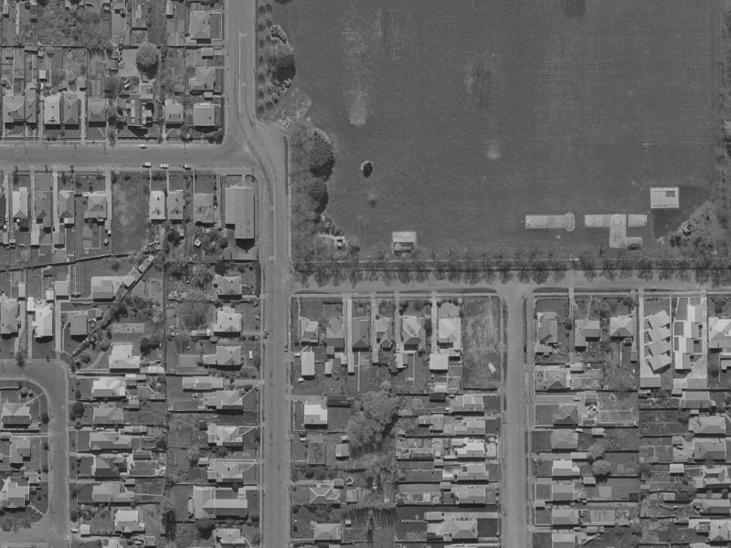 32-28 Edward Avenue from the air, 1970-1974