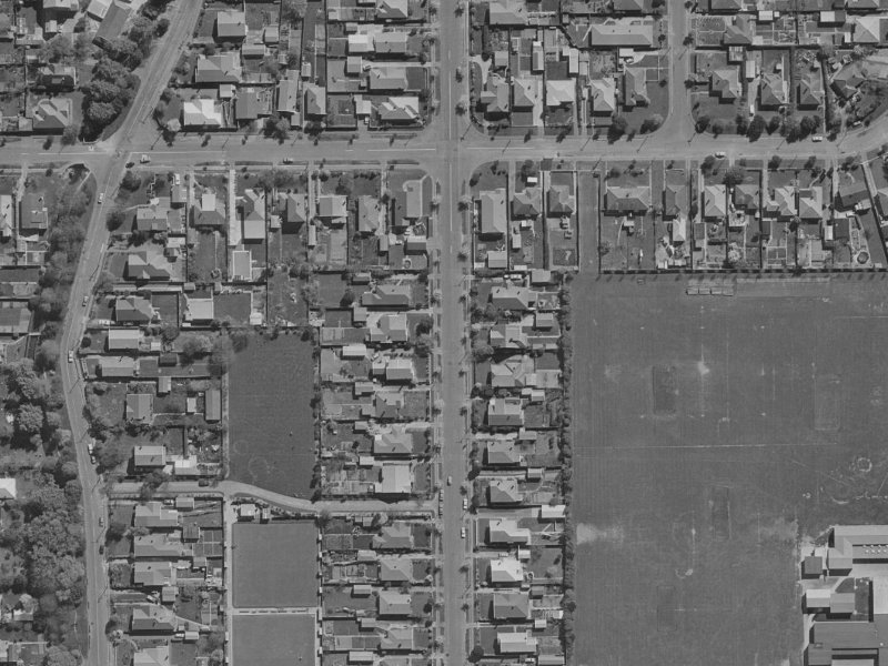 135 Petrie Street from the air, 1970-1974