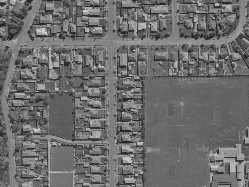138 Petrie Street from the air, 1970-1974