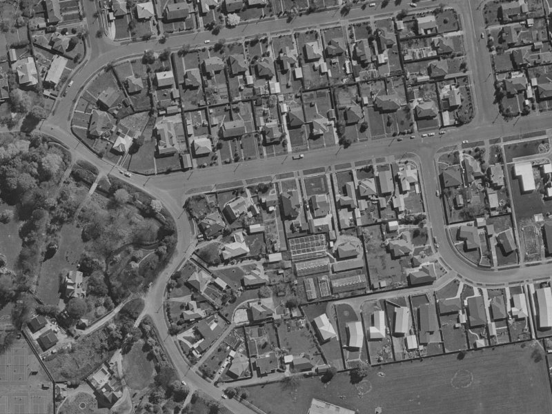10 Coopers Road from the air, 1970-1974