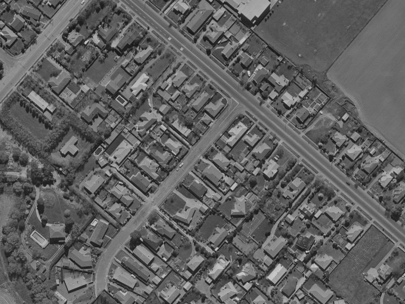 4 Hampton Place from the air, 1970-1974