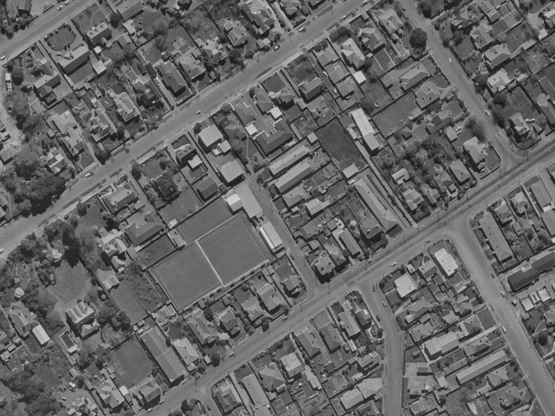 16 Donald Place from the air, 1970-1974