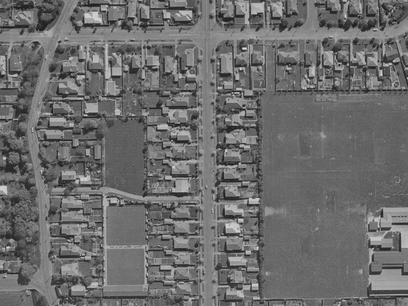 129 Petrie Street from the air, 1970-1974