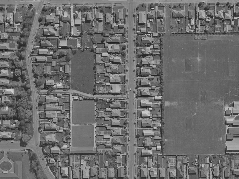 121 Petrie Street from the air, 1970-1974