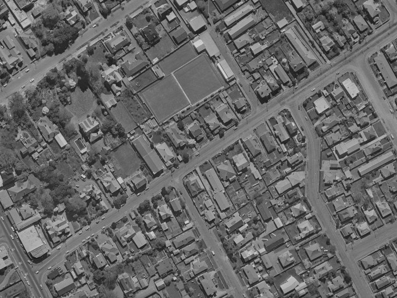 37 St Albans Street from the air, 1970-1974