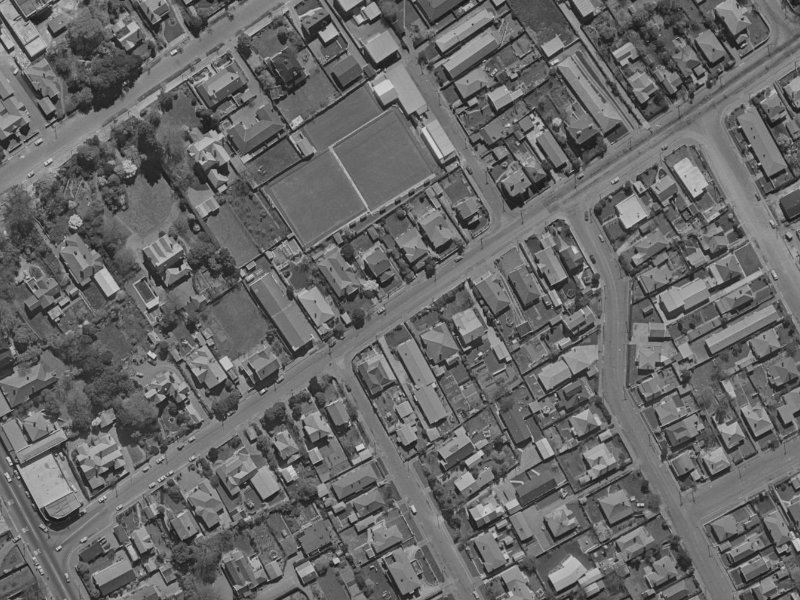 39 Saint Albans Street from the air, 1970-1974