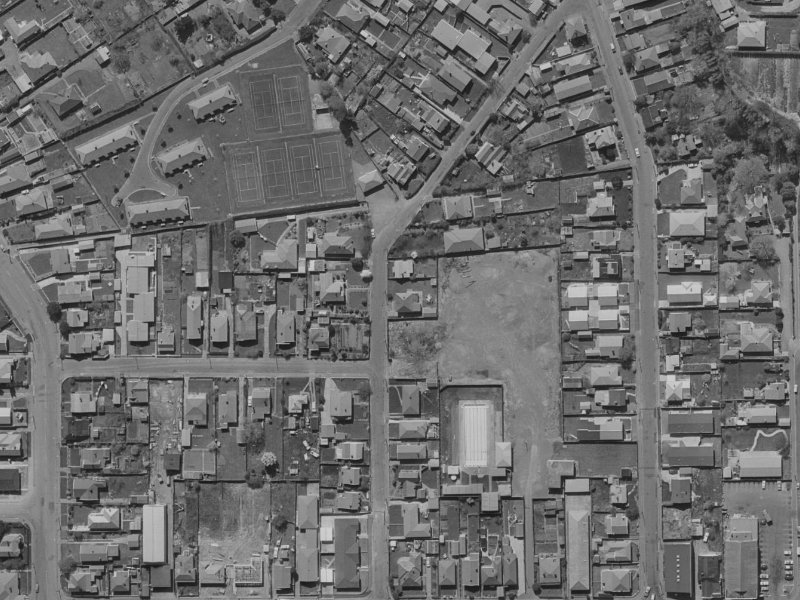 30 Dover Street from the air, 1970-1974