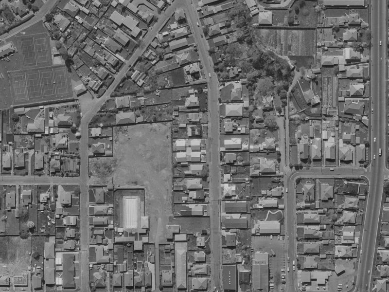 35-39 Cranford Street from the air, 1970-1974