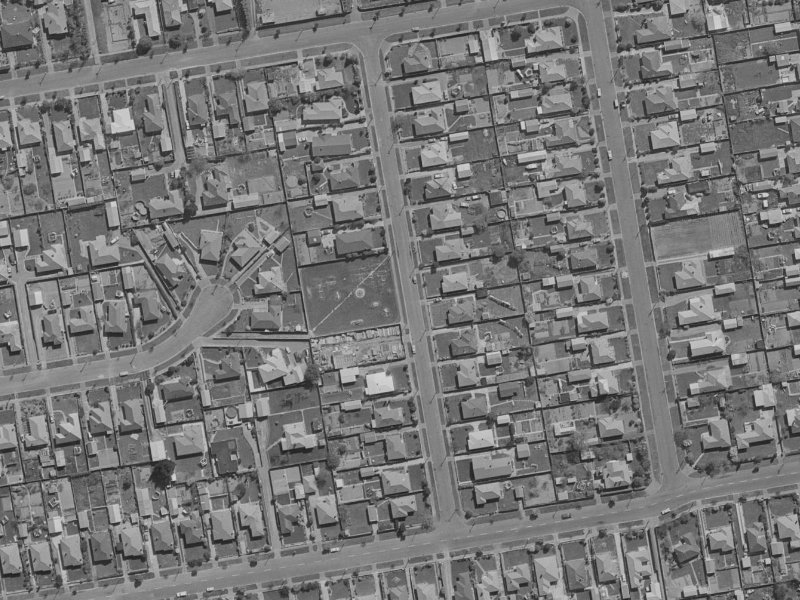 Moyna Avenue from the air, 1970-1974