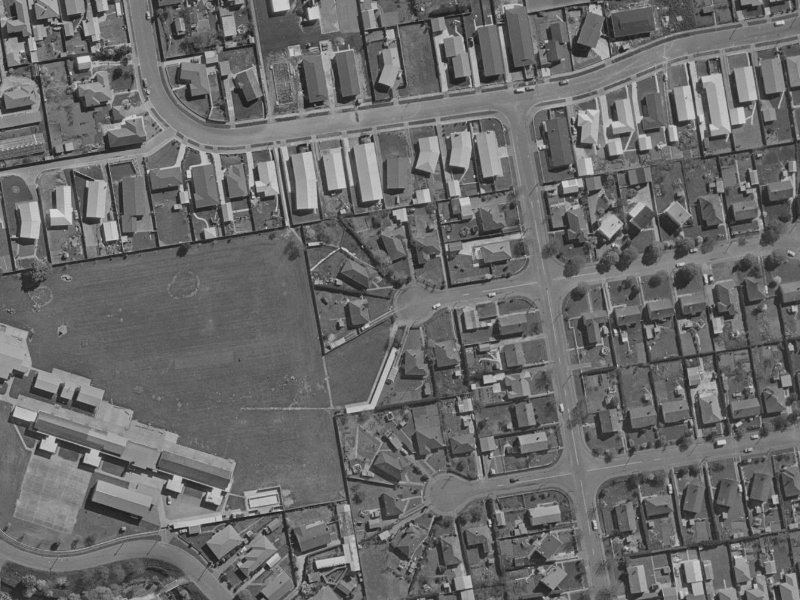 1 Bramwell Street from the air, 1970-1974