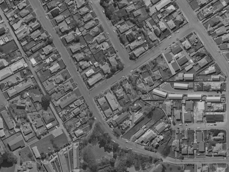10 Kinloch Street from the air, 1970-1974