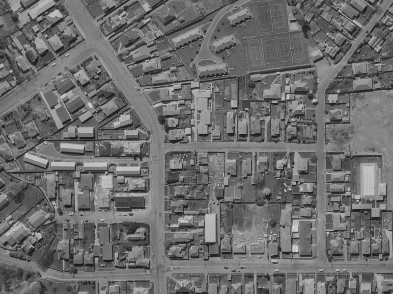 6E Radnor Street from the air, 1970-1974