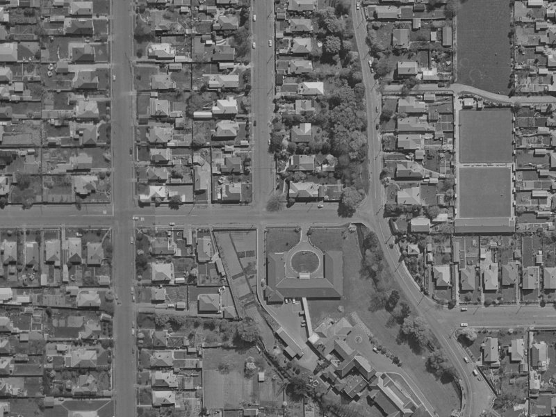 1 Chancellor Street from the air, 1970-1974