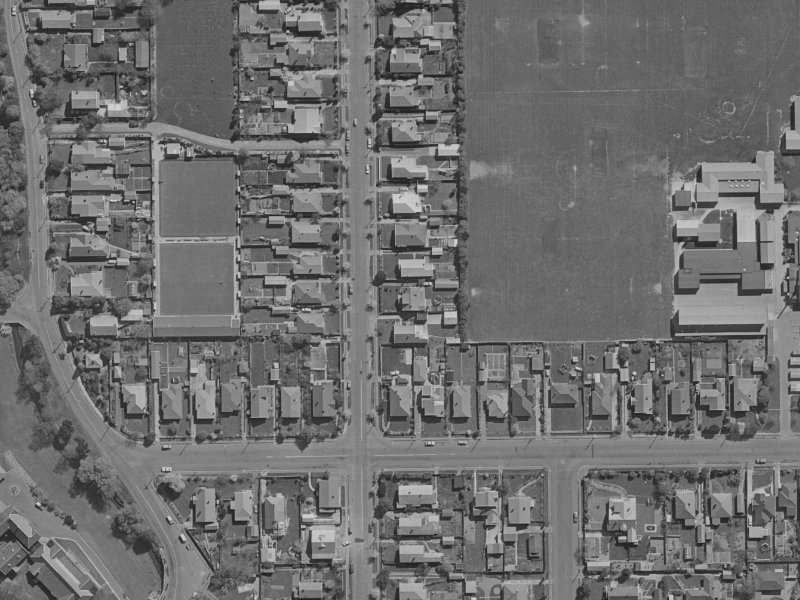 104 Petrie Street from the air, 1970-1974
