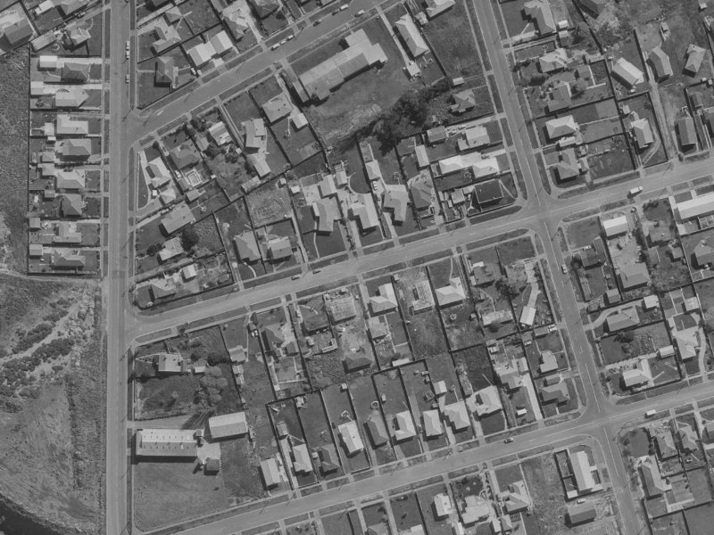 11 Arncliff Street from the air, 1970-1974