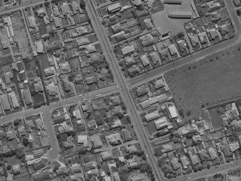 40 Plynlimon Road from the air, 1970-1974