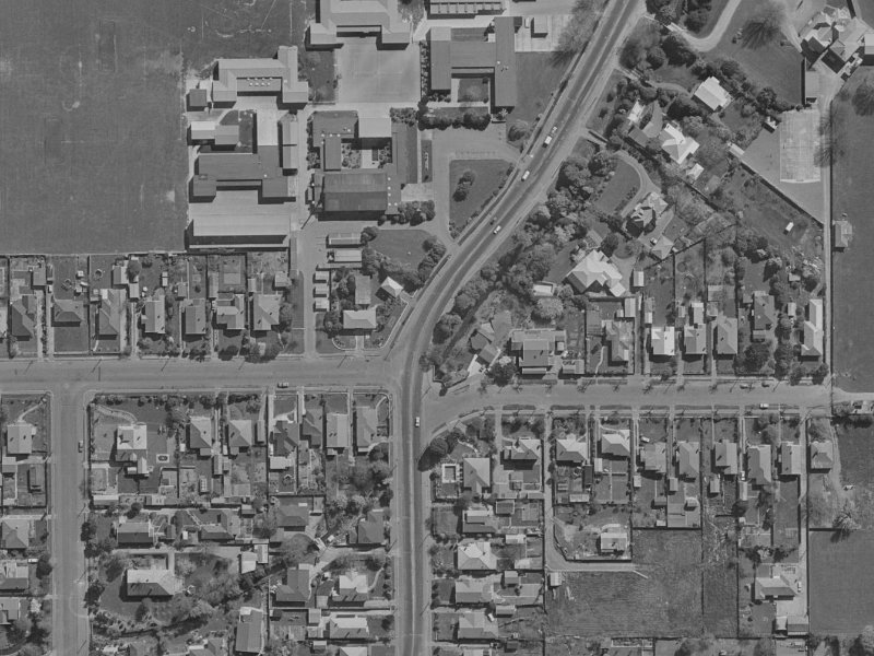 3 Poulton Avenue from the air, 1970-1974