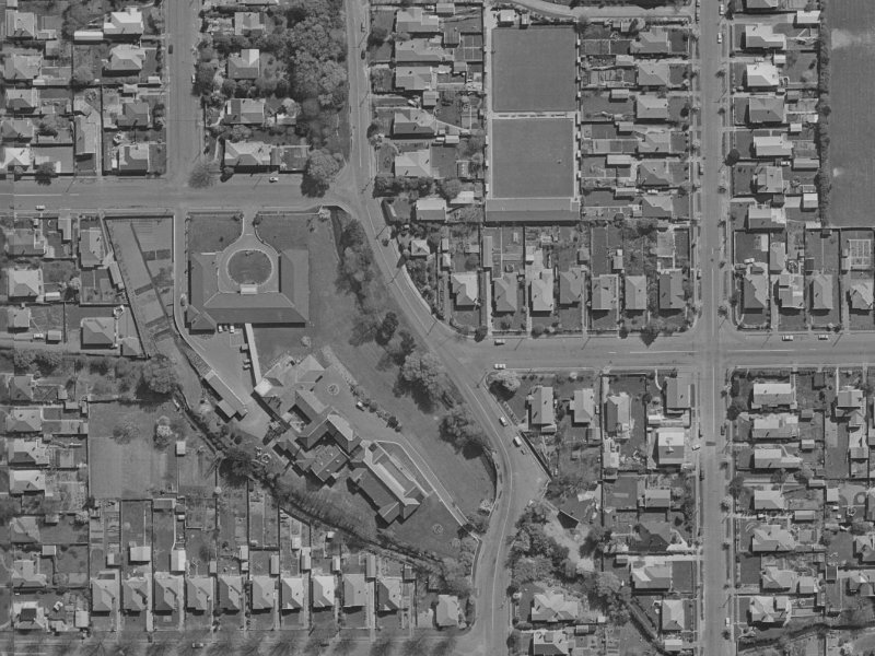 1 Averill Street from the air, 1970-1974
