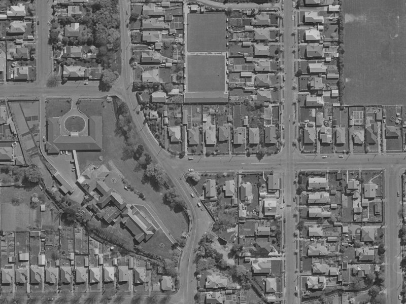 9 Averill Street from the air, 1970-1974