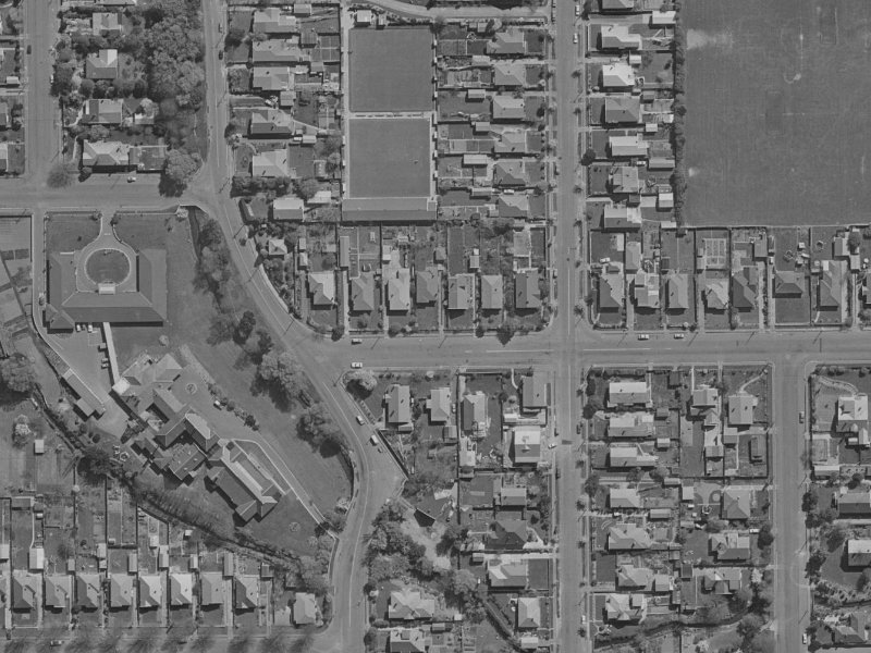 11 Averill Street from the air, 1970-1974