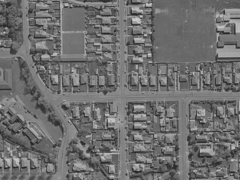 95 Petrie Street from the air, 1970-1974