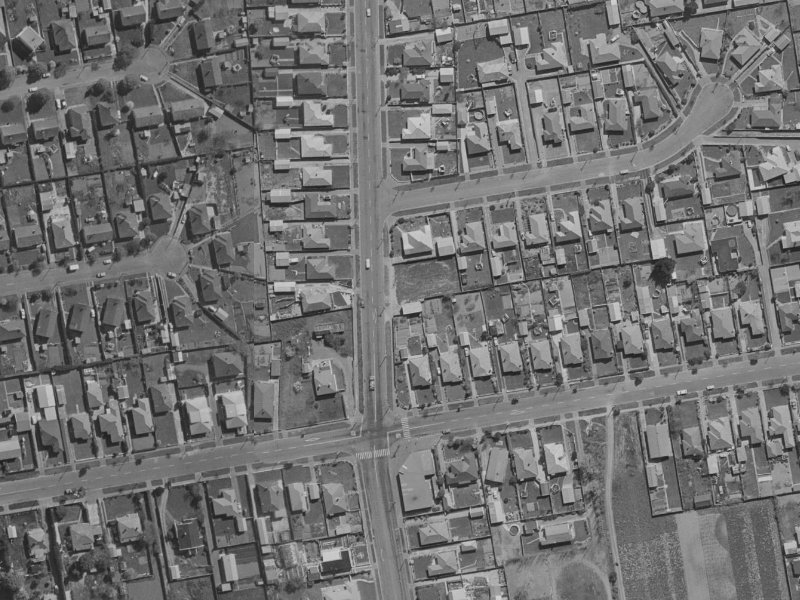 154 Gayhurst Road from the air, 1970-1974