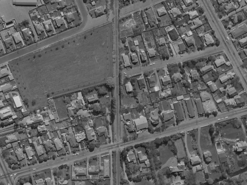 24 Elmwood Road from the air, 1970-1974