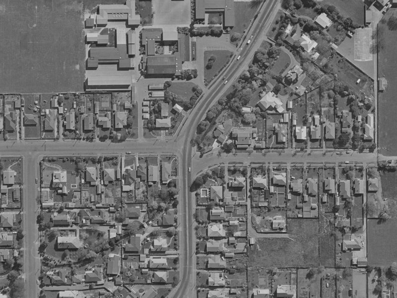 82 North Parade from the air, 1970-1974