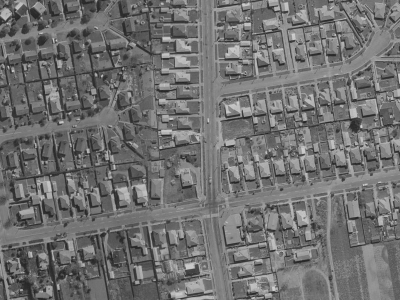 151 Gayhurst Road from the air, 1970-1974